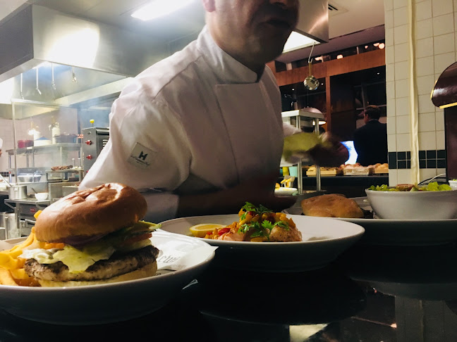 Comentarii opinii despre 56 آڤنيو داينر