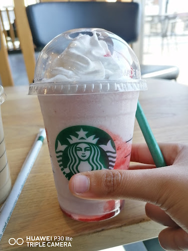 Opinii despre Starbucks în الدمام - الضيافة