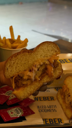 Opinii despre ويبر برجر | Weber Burger în الدمام - الضيافة