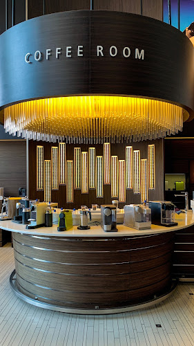 جميل سكوير، شارع الأمير محمد بن عبدالعزيز، الأندلس، جدة 23326