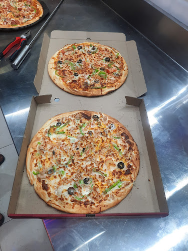 بيتزا رقائق التنور - الدمام