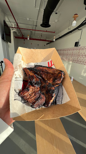 Opinii despre تشكن اند تشبز în جدة - الضيافة