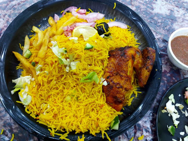 مطعم الشباب الجيد البخاري