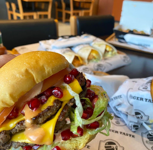 Opinii despre برجر تيست în أبها - الضيافة