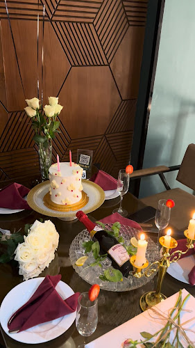 مطعم وكوفى ميكسولجي Mixology