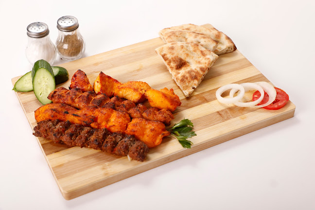 نصف شواية - العزيزية