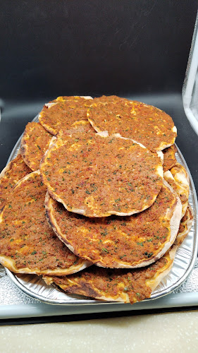 مطعم الكمال الدمشقي - المدينة المنورة