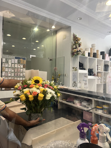 Lauraeate Flower لوريت للحفلات - جدة