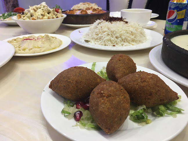 مطعم ركن مزايا للأكلات الشامية والإيطالية - الضيافة