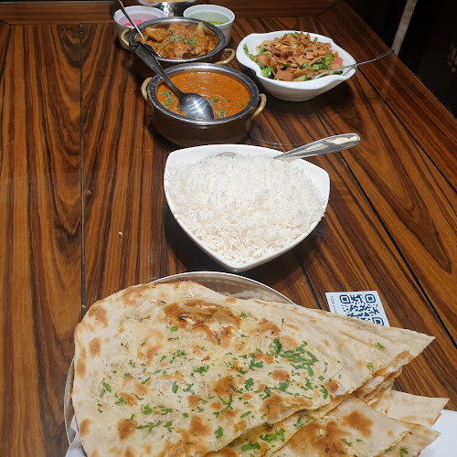 Comentarii opinii despre مطعم التنور الهندي