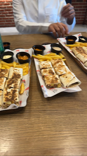 Opinii despre شاورما حزورة - Shawarma Hazwra în الدمام - الضيافة