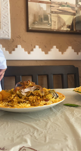 مطعم قصر لبدة - الضيافة