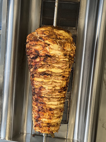 الغزالة شاورما وبىجر - مكة