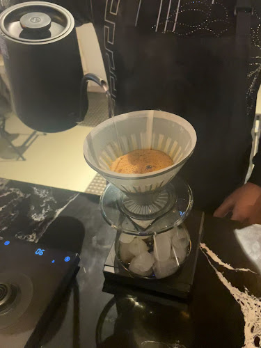 Blackball - الضيافة