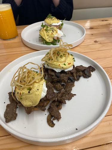 Comentarii opinii despre ايرلي كلوب