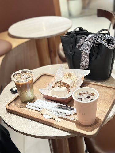 Cold Roastery and Coffee | كولد محمصة و مقهى - الضيافة