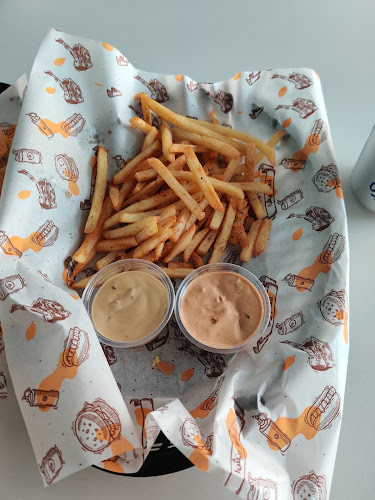 Opinii despre تشكن اند تشبز în جدة - الضيافة