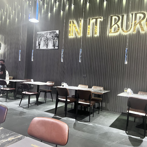 Opinii despre ان ات برجر în الرياض - الضيافة