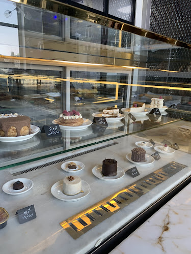 بروليه بيكري - الضيافة