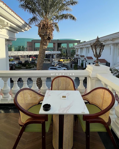 مطعم ديورا - الضيافة