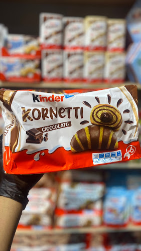 كسره للحلويات والتسالي المستوردة