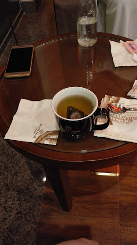 Opinii despre مقهى فيشاوي باشا în الدمام - الضيافة