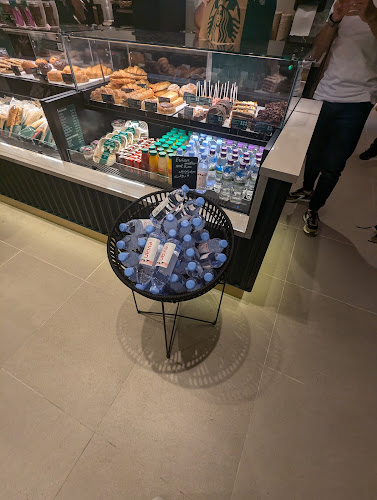 ستاربكس - starbucks - الضيافة