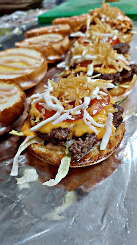 مطعم فور فريندز