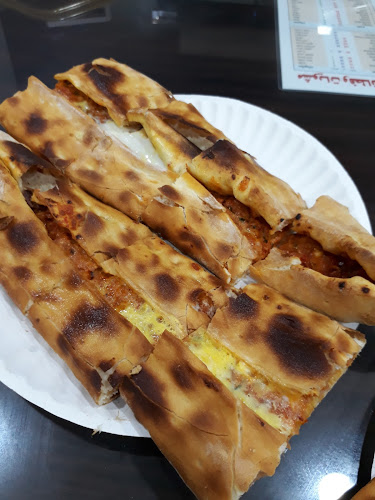 Opinii despre نكهة المشاوي ( مشويات وفطاير إسطنبول سابقا ) în جدة - الضيافة