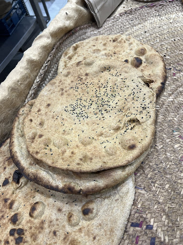 مخبز أبو فهد الربيع للخبز الأحمر الحساوي - الهفوف‎