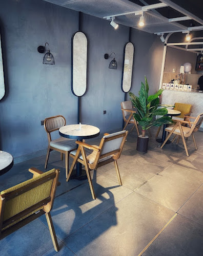 Comentarii opinii despre قلعه البن || Castello Coffee