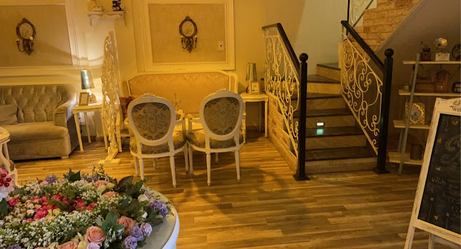 Comentarii opinii despre أفينيو كافيه