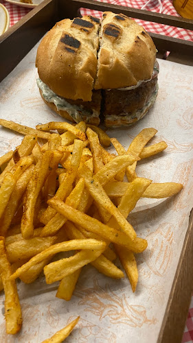 Comentarii opinii despre 7 بلكانس بسترو