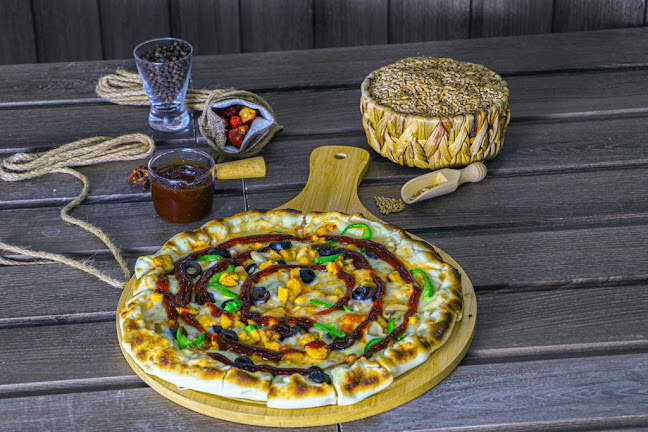 بيتزا وفطائر كيرم - الضيافة