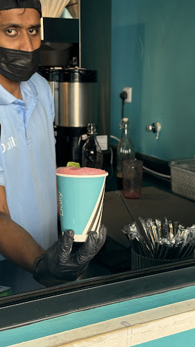 Opinii despre ديلي كب Daily cup în أبها - الضيافة