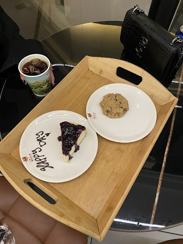 LA ROCCA | لاروكا كافيه - الضيافة