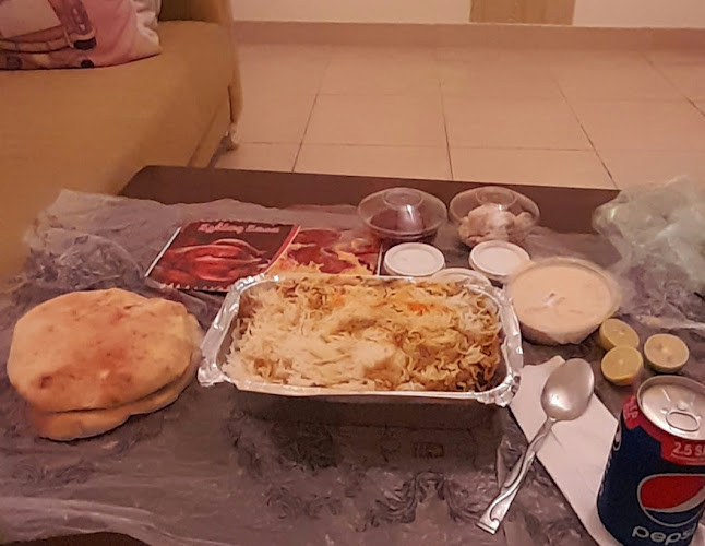 مطعم بيت العزائم