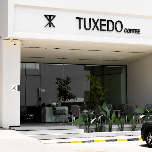 توكسيدو كوفي