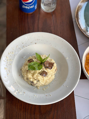 Comentarii opinii despre هيلينا بيتزاريا