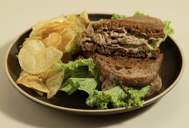 مقهى مابعد السادسة - الضيافة