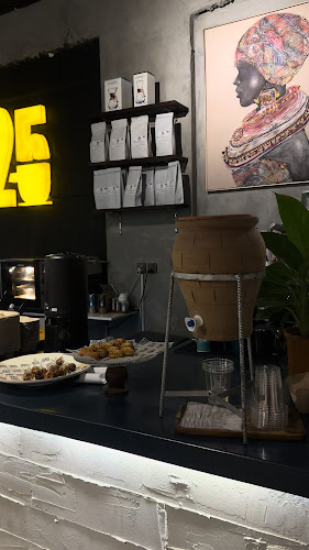 مقهى خمسة وعشرين جرام - الضيافة