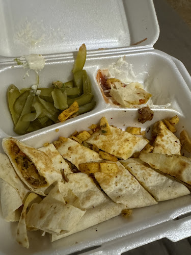 شاورما شاكر القديم - جدة