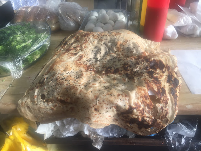 Comentarii opinii despre كفتيريا القريات الذهبية فرع مكه