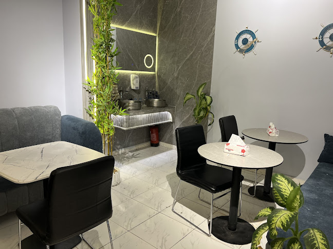 مطعم المسمكه