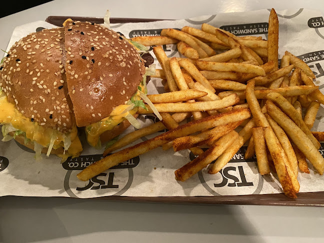 Opinii despre ذا ساندويتش كومباني în الرياض - الضيافة