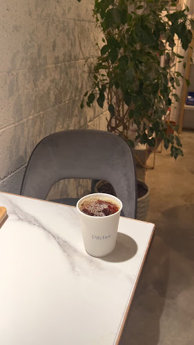 مقهى بيتشر | pitcher cafe - الضيافة
