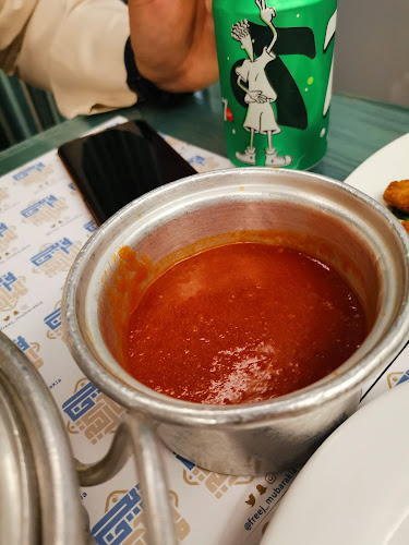 Comentarii opinii despre مطعم فريج المباركية للمأكولات الكويتية