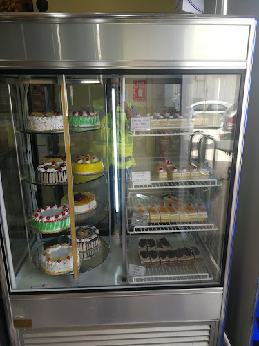 الاتجاه الحر حلويات و فطائر - الضيافة