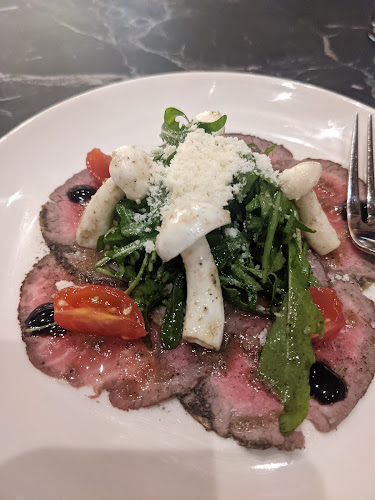 مطعم بلرم - الضيافة