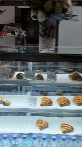 Opinii despre بيكري اند مور în البكيرية - الضيافة